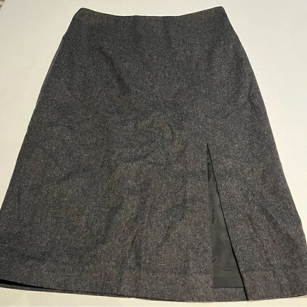 Banana Republic Stretch Skirt Gray Size 2 Wool Blend Pencil Midi
